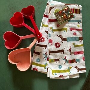 Heart Measuring Cups and Dachshund Towel Set Valentines Gift 💝